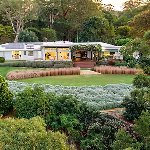 The Jasmine At - Photo Shoot Location , Montville Australia