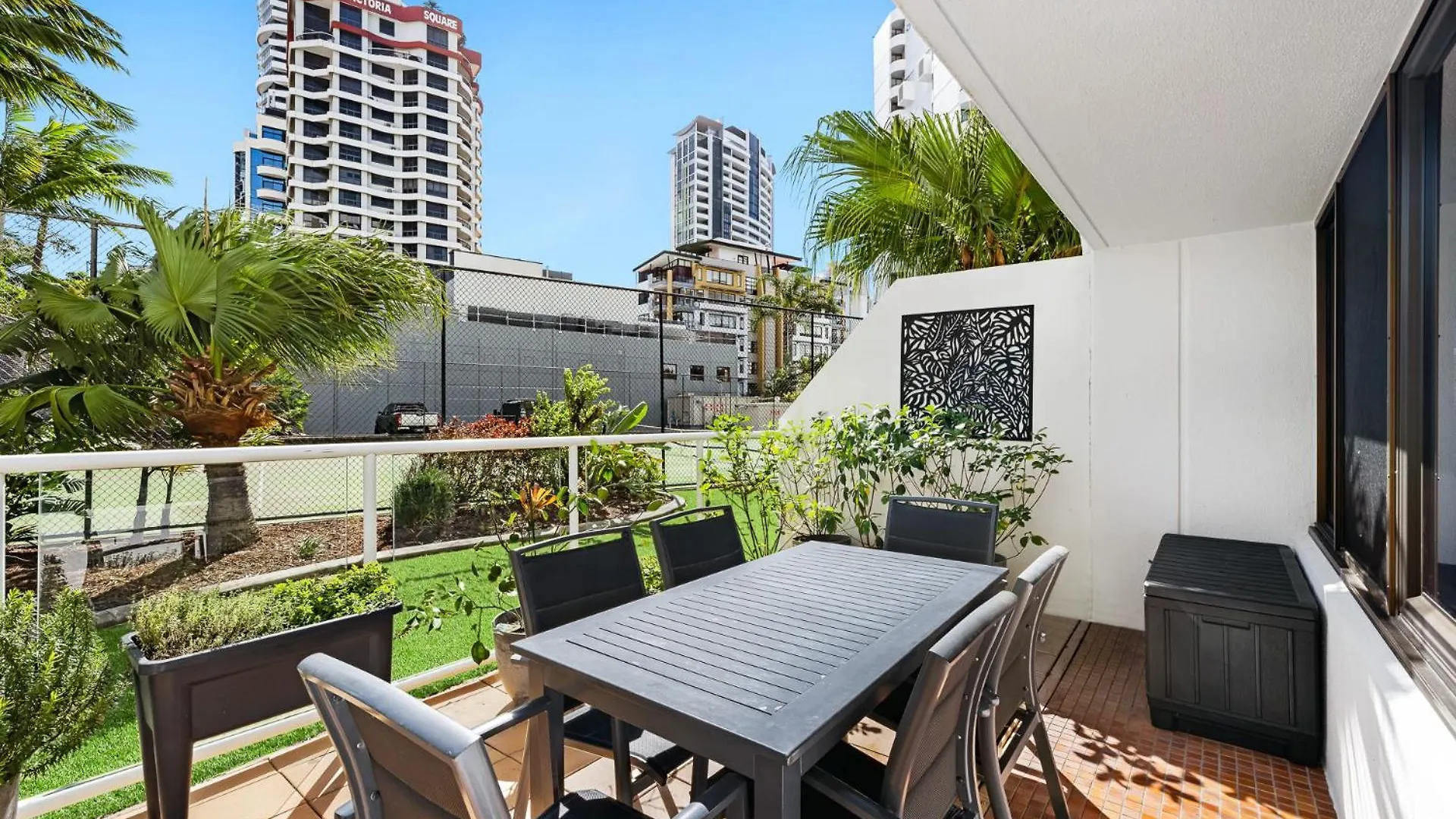 ****  South Pacific Plaza - Official Aparthotel Broadbeach Ausztrália