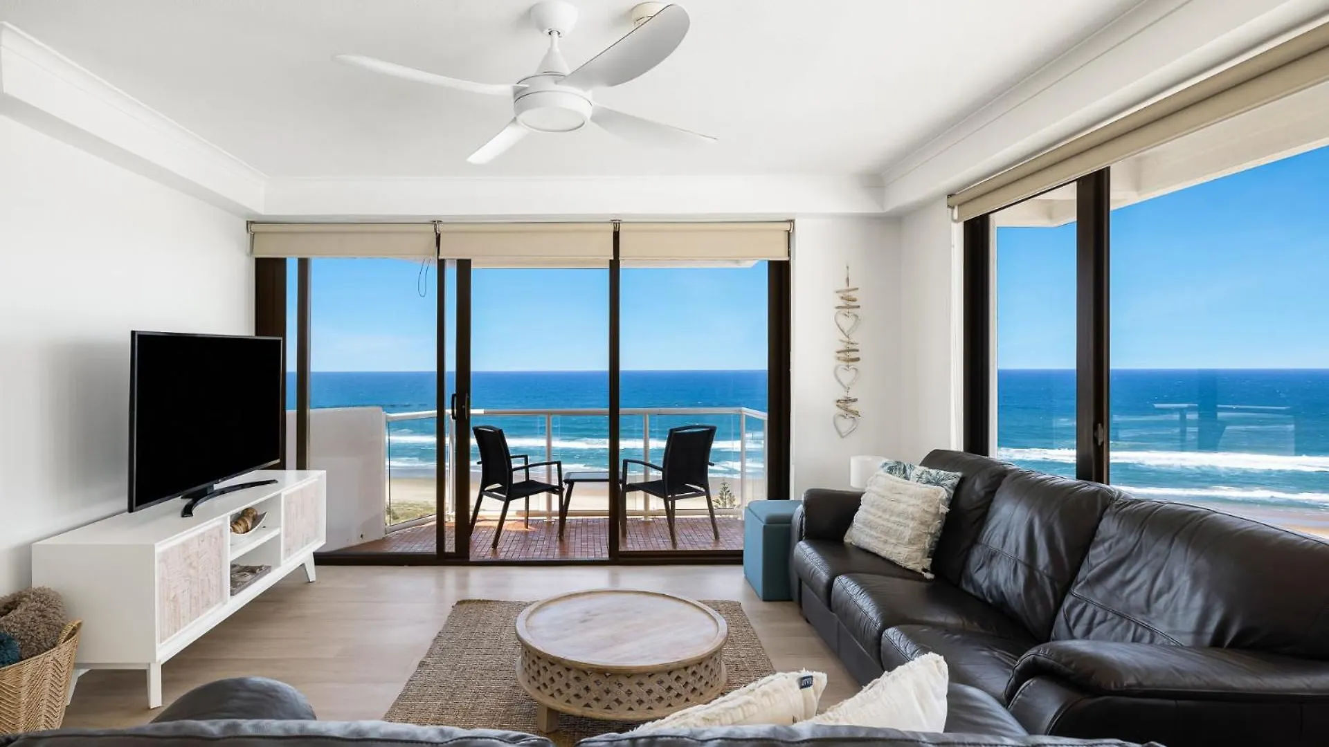 South Pacific Plaza - Official Aparthotel Broadbeach 4*,