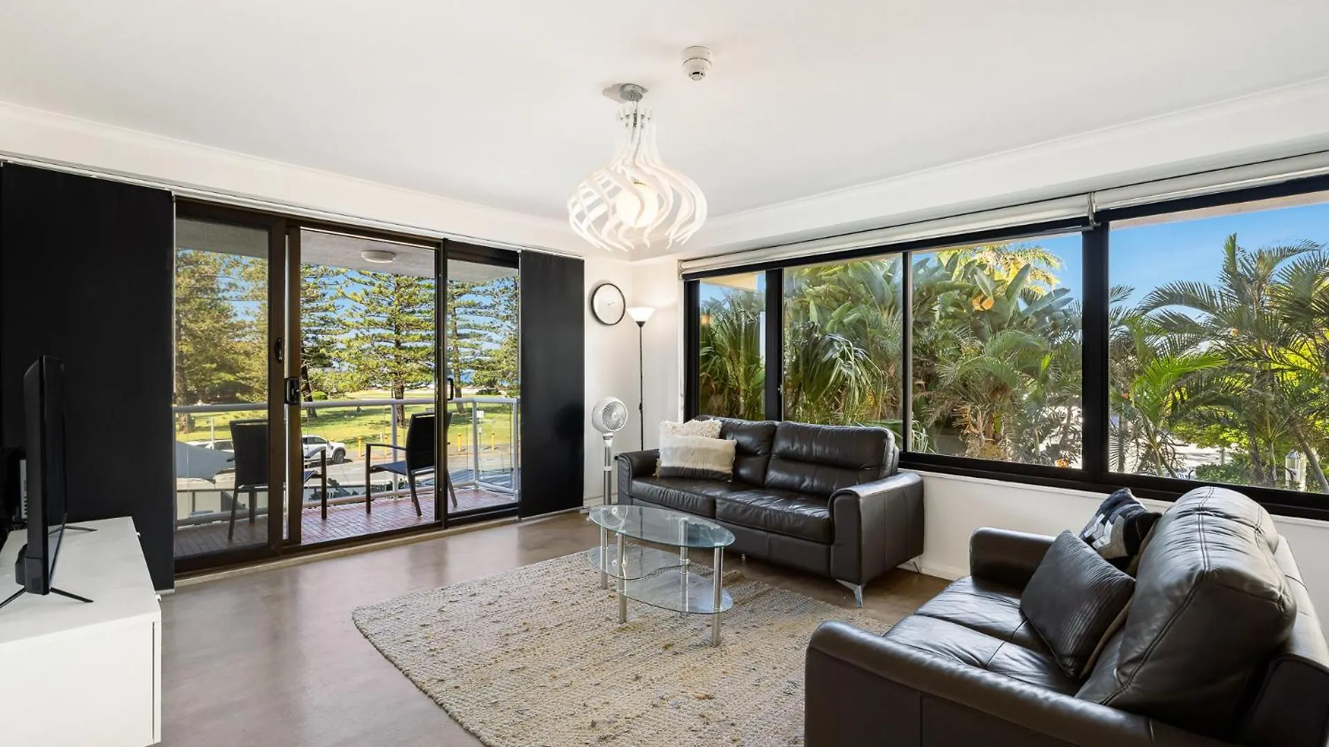 South Pacific Plaza - Official Aparthotel Broadbeach Ausztrália