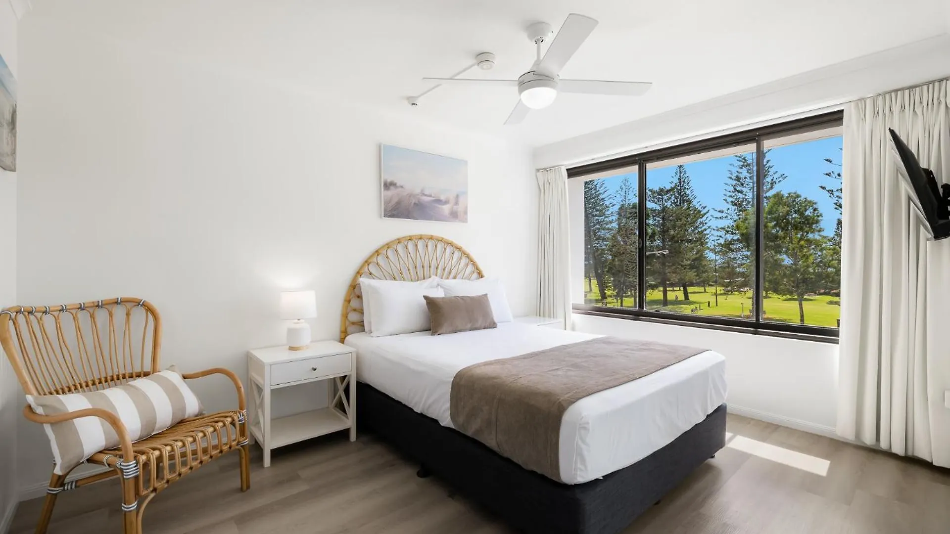 South Pacific Plaza - Official Aparthotel Broadbeach