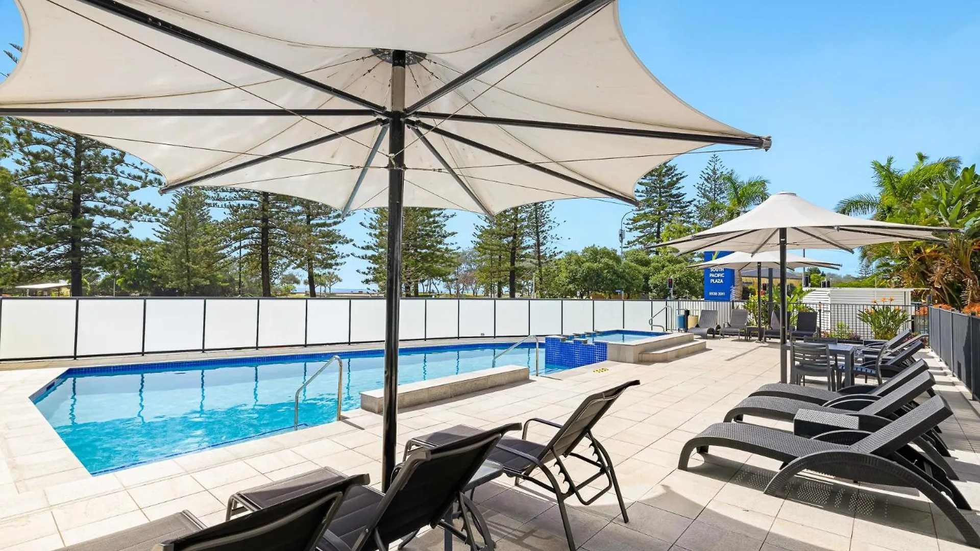 South Pacific Plaza - Official Aparthotel Broadbeach